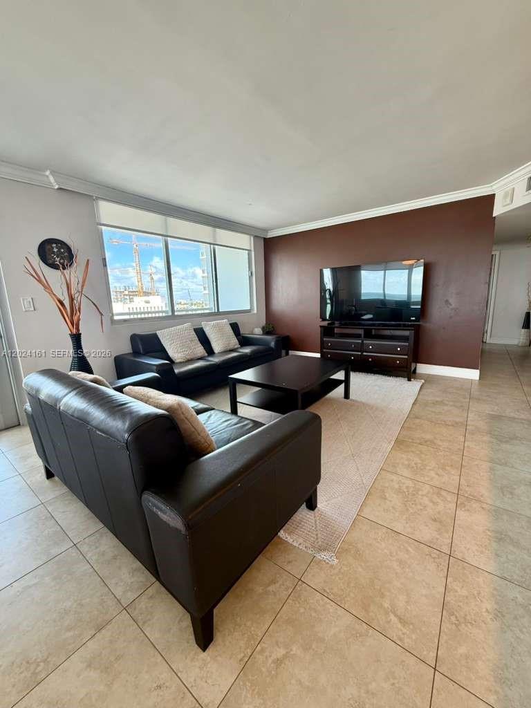 BURLEIGH HOUSE CONDO - Residential Lease