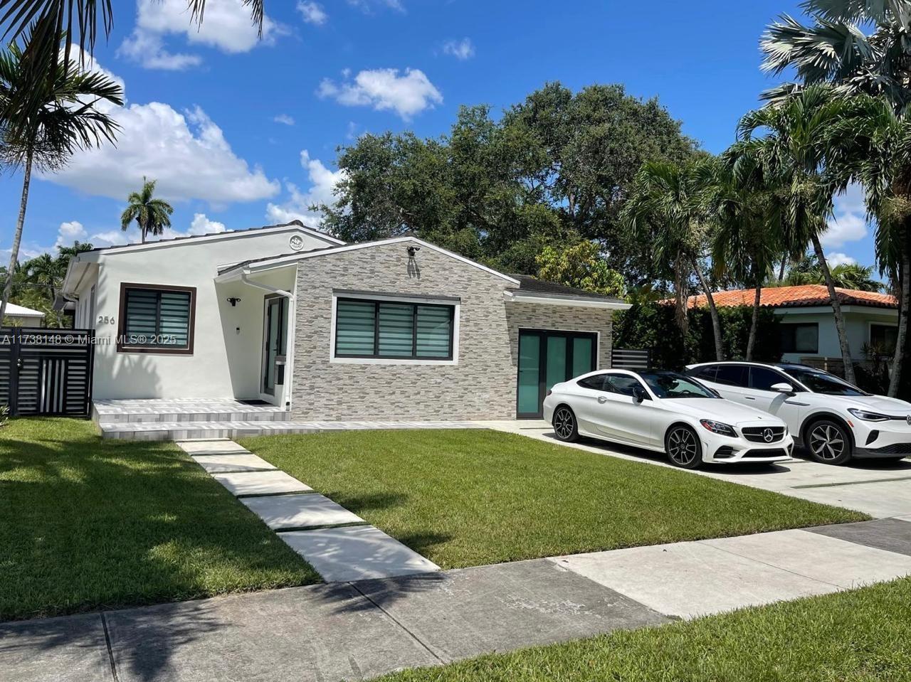 Property for Sale at 256 Palmetto Dr, Miami Springs, Miami-Dade County, Florida - Bedrooms: 3 
Bathrooms: 4  - $825,000