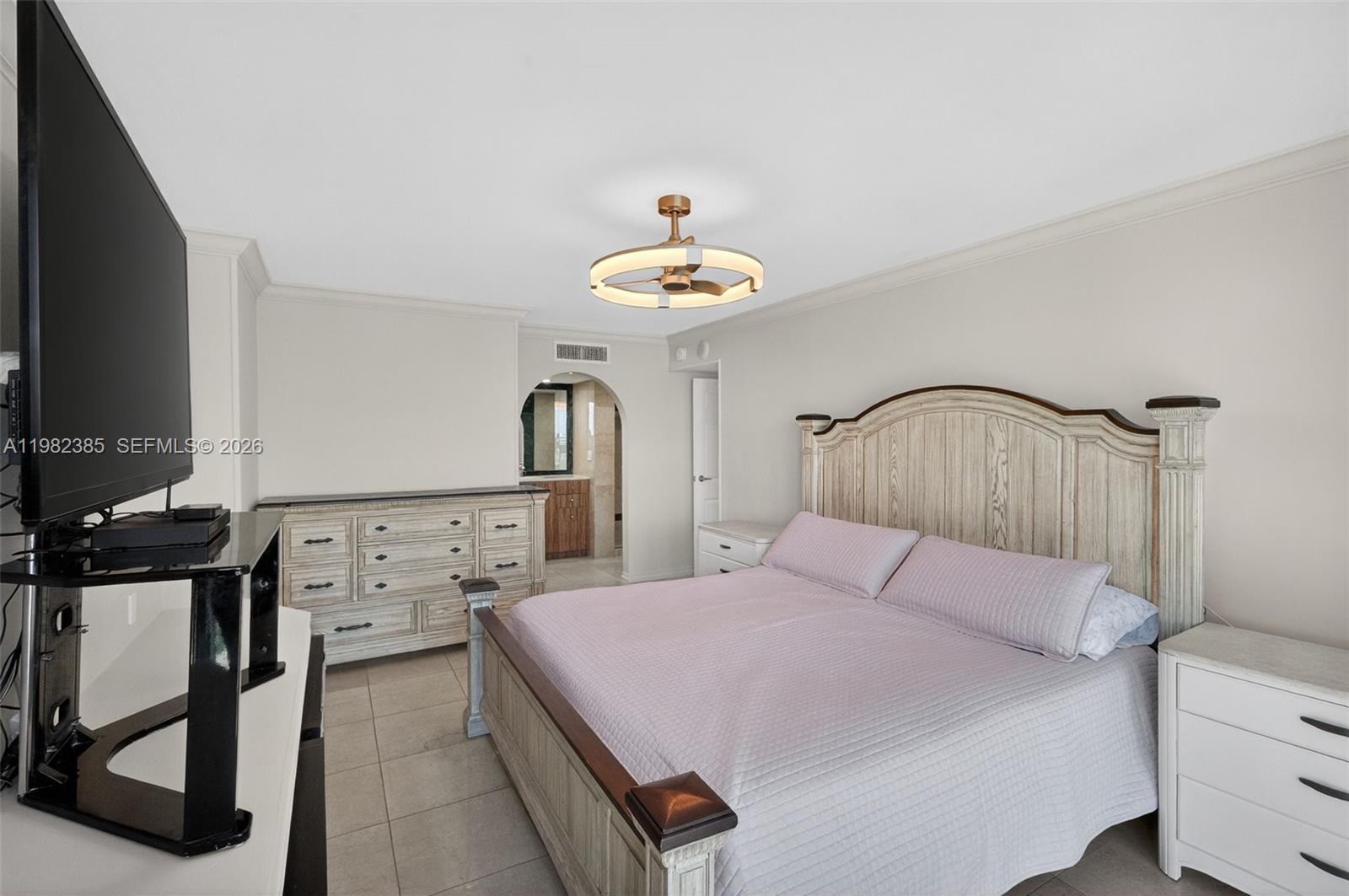 MIRASOL OCEAN TOWERS COND - Residential