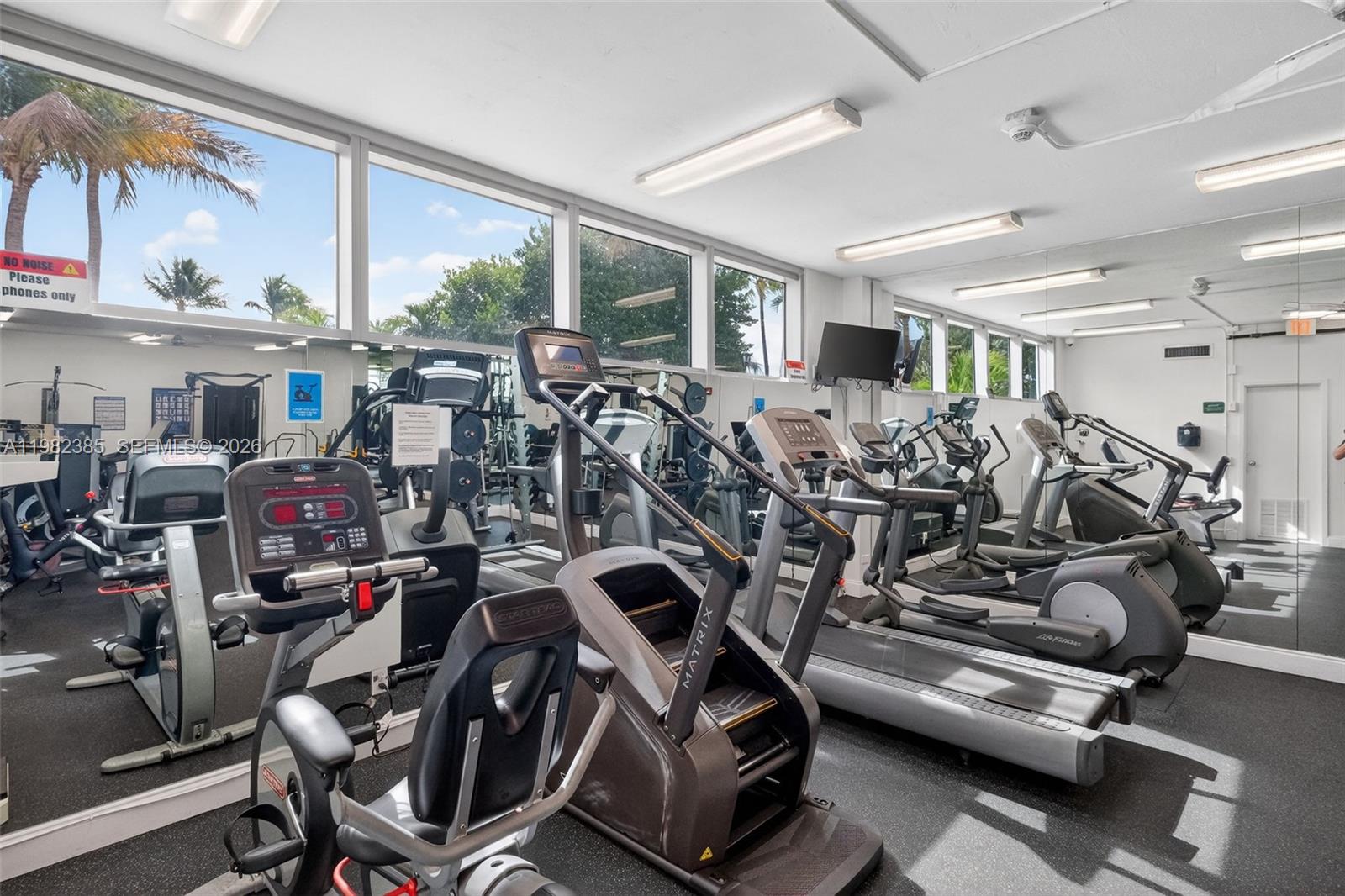 MIRASOL OCEAN TOWERS COND - Residential