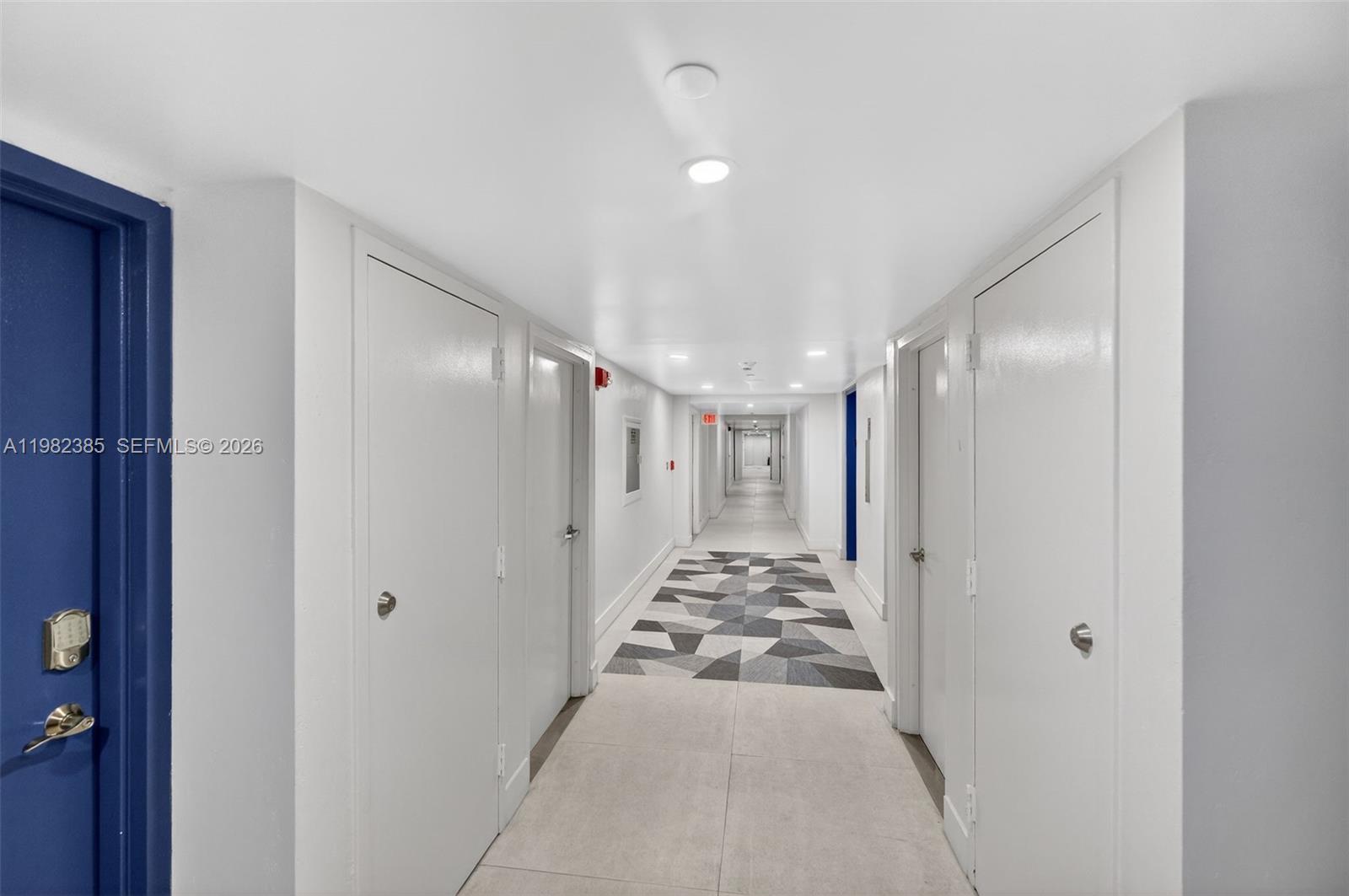 MIRASOL OCEAN TOWERS COND - Residential