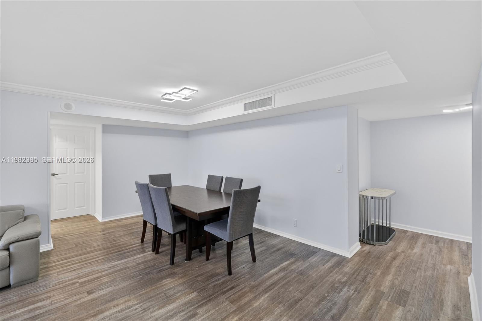 MIRASOL OCEAN TOWERS COND - Residential