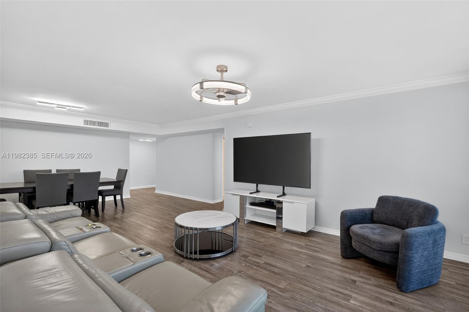 MIRASOL OCEAN TOWERS COND - Residential