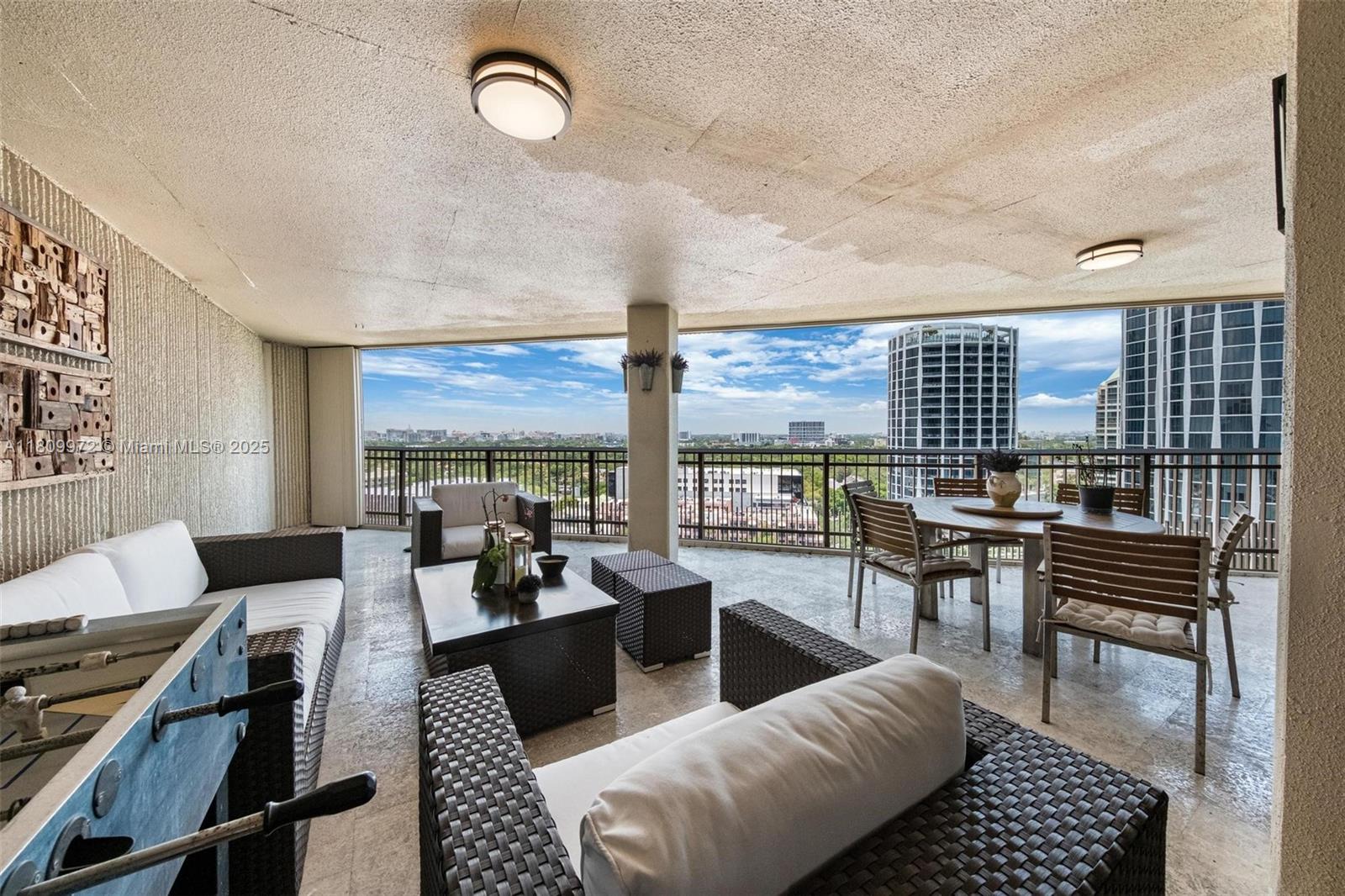YACHT HARBOUR CONDO - Residential