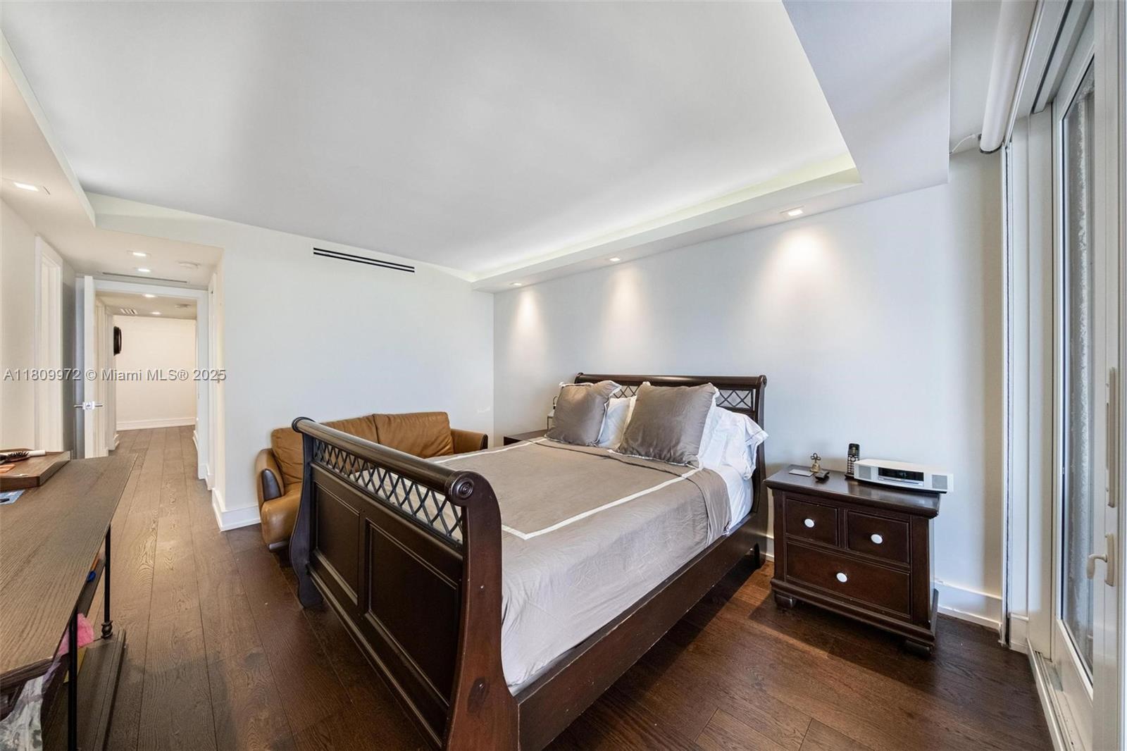 YACHT HARBOUR CONDO - Residential