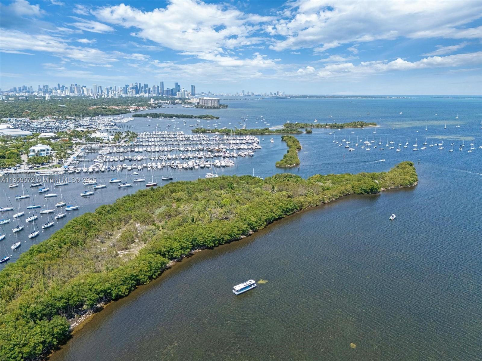 YACHT HARBOUR CONDO - Residential