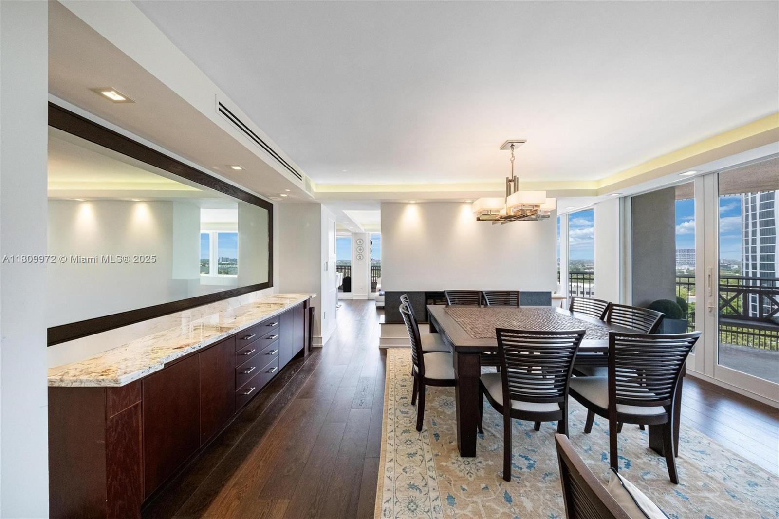 YACHT HARBOUR CONDO - Residential
