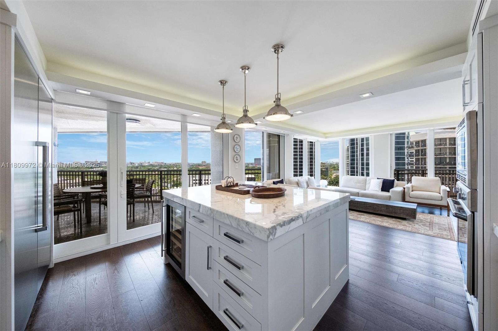 YACHT HARBOUR CONDO - Residential