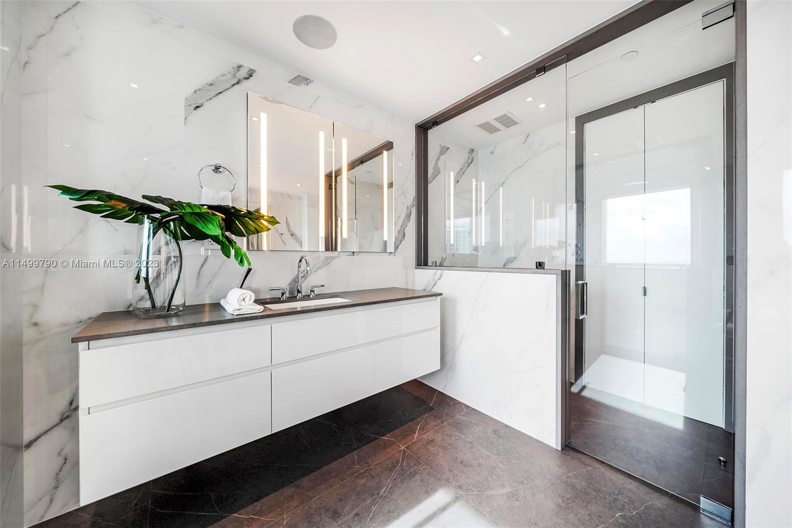 10295 COLLINS AVE RESDNTA - Residential