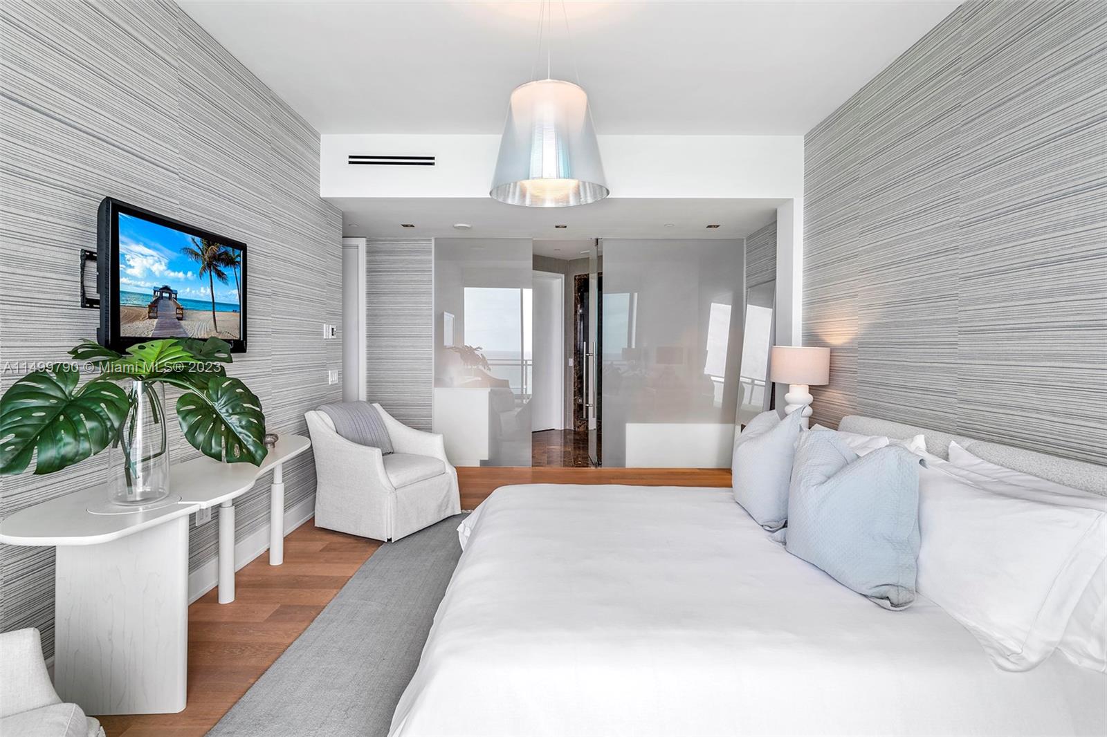 10295 COLLINS AVE RESDNTA - Residential