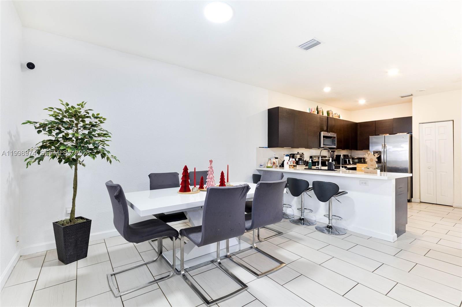 GARDEN ESTATES AT THE HAM - Residential
