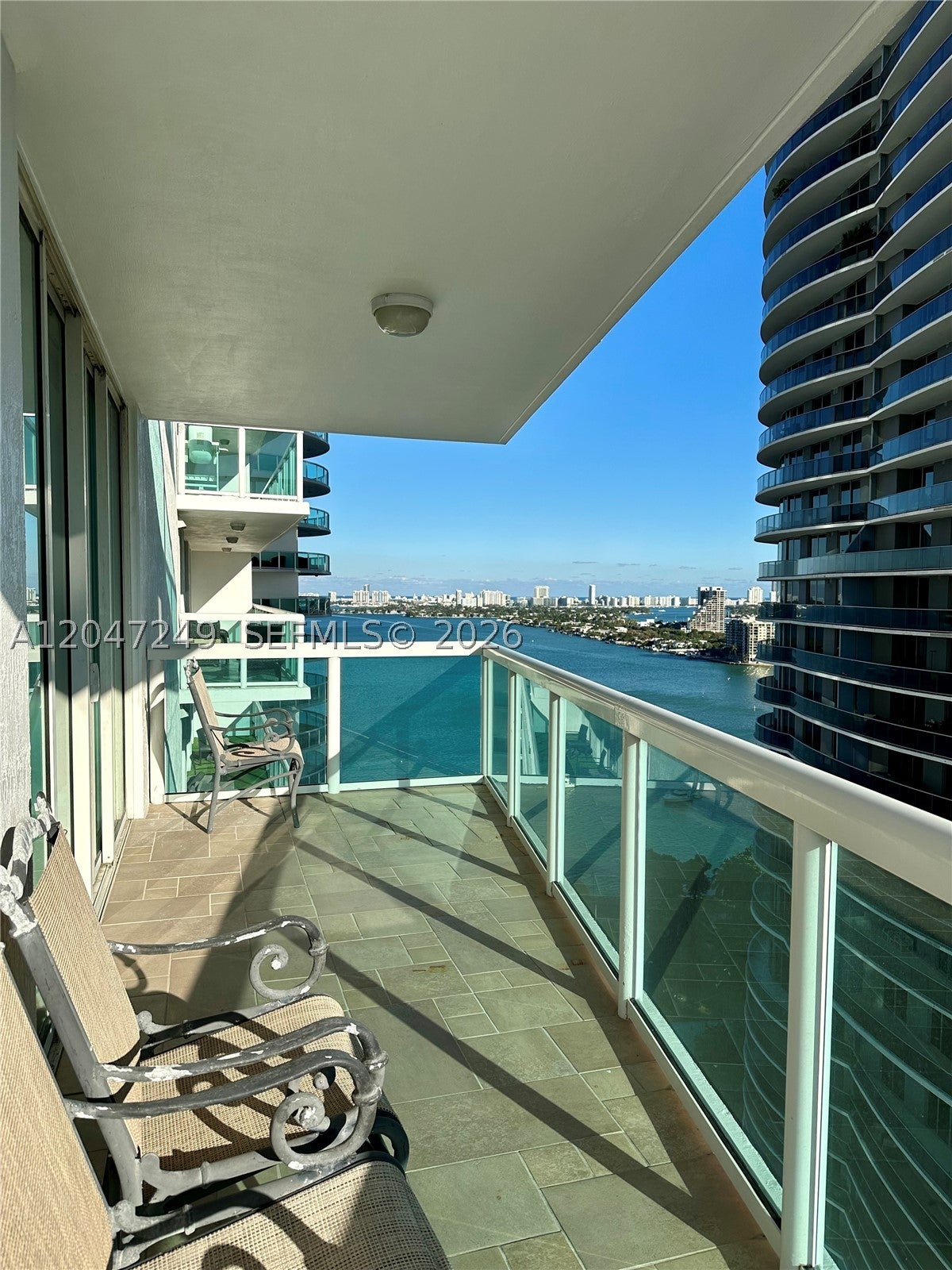 1800 N Bayshore Dr 2315 - Image 1