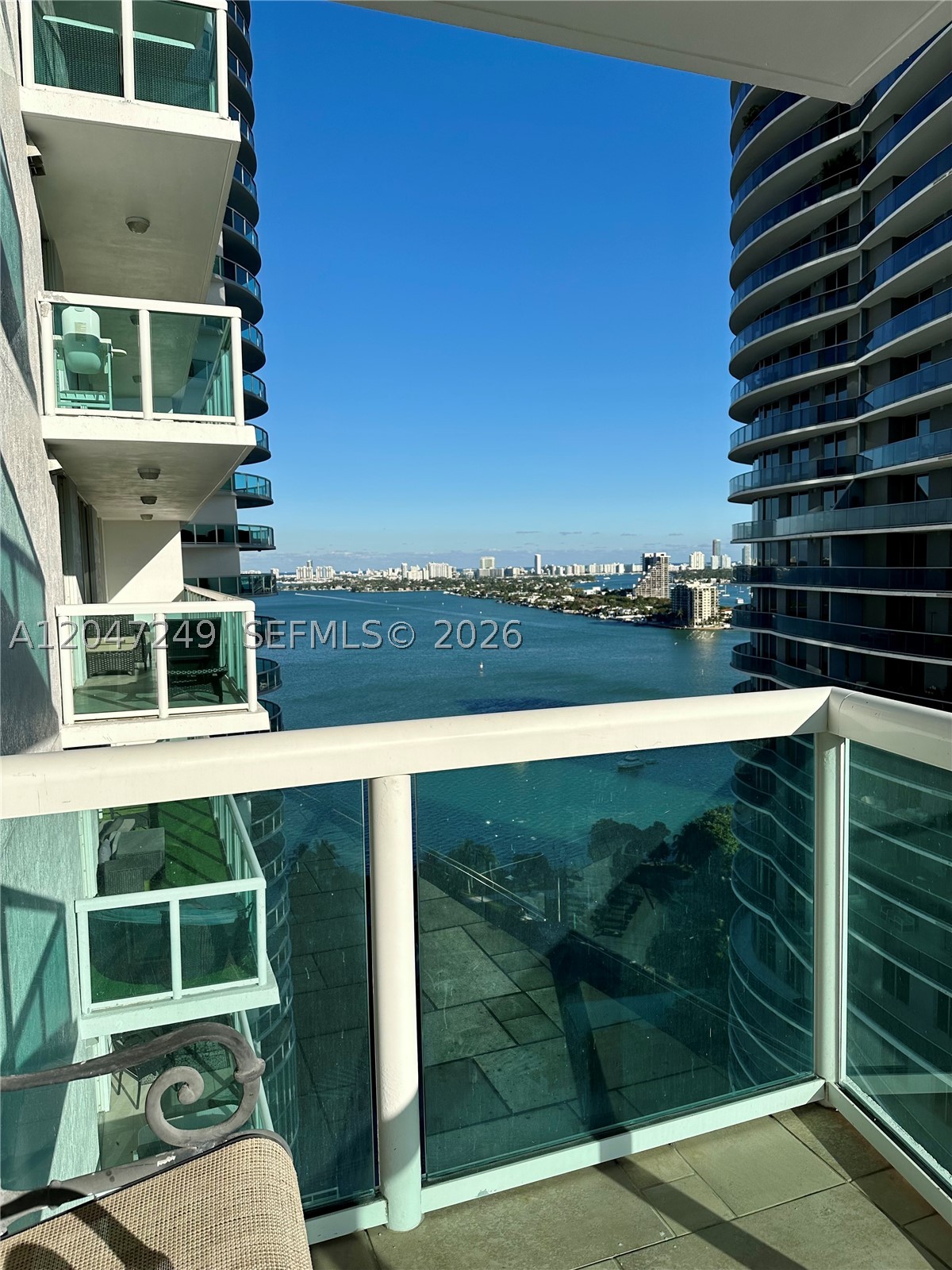 1800 N Bayshore Dr 2315