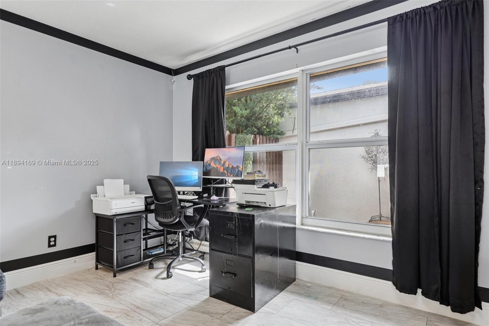 WELLEBY UNIT 1 - Residential