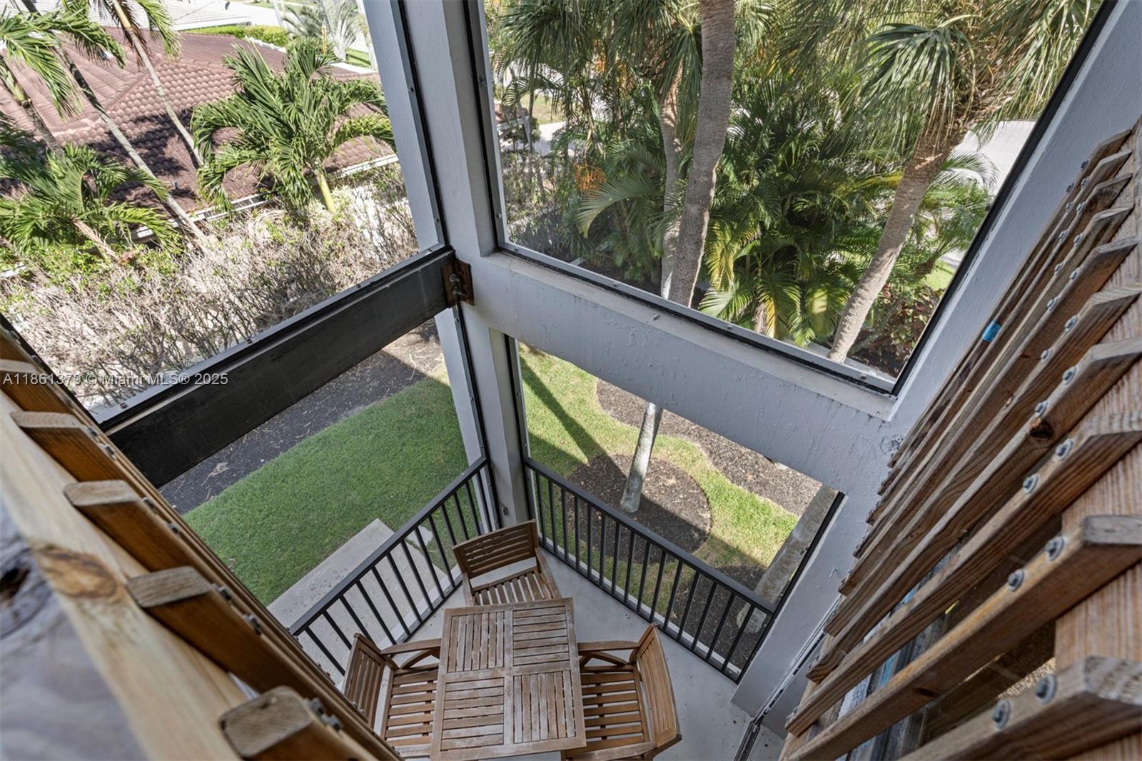 NOBEL POINT CONDO - Residential