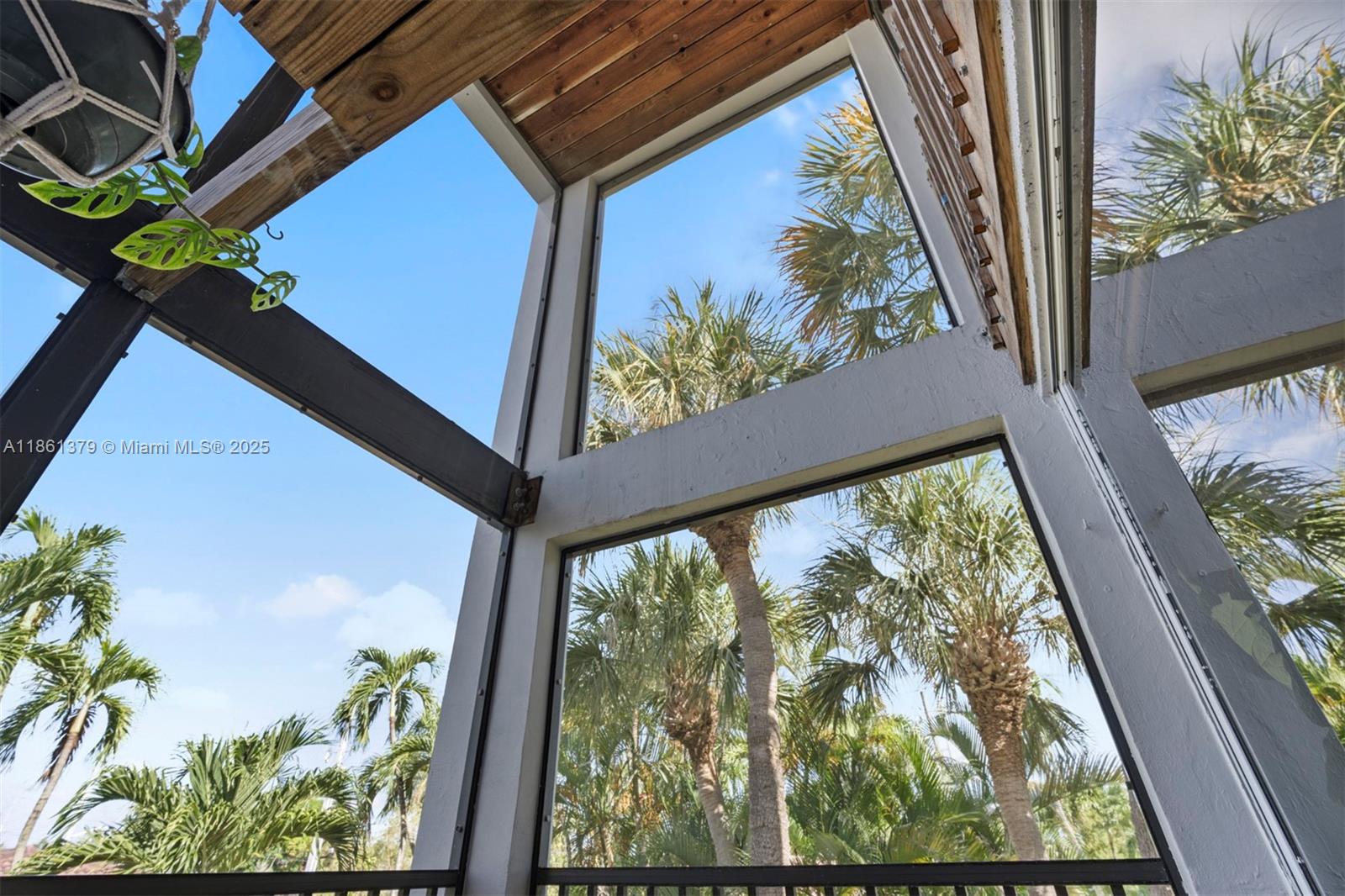 NOBEL POINT CONDO - Residential