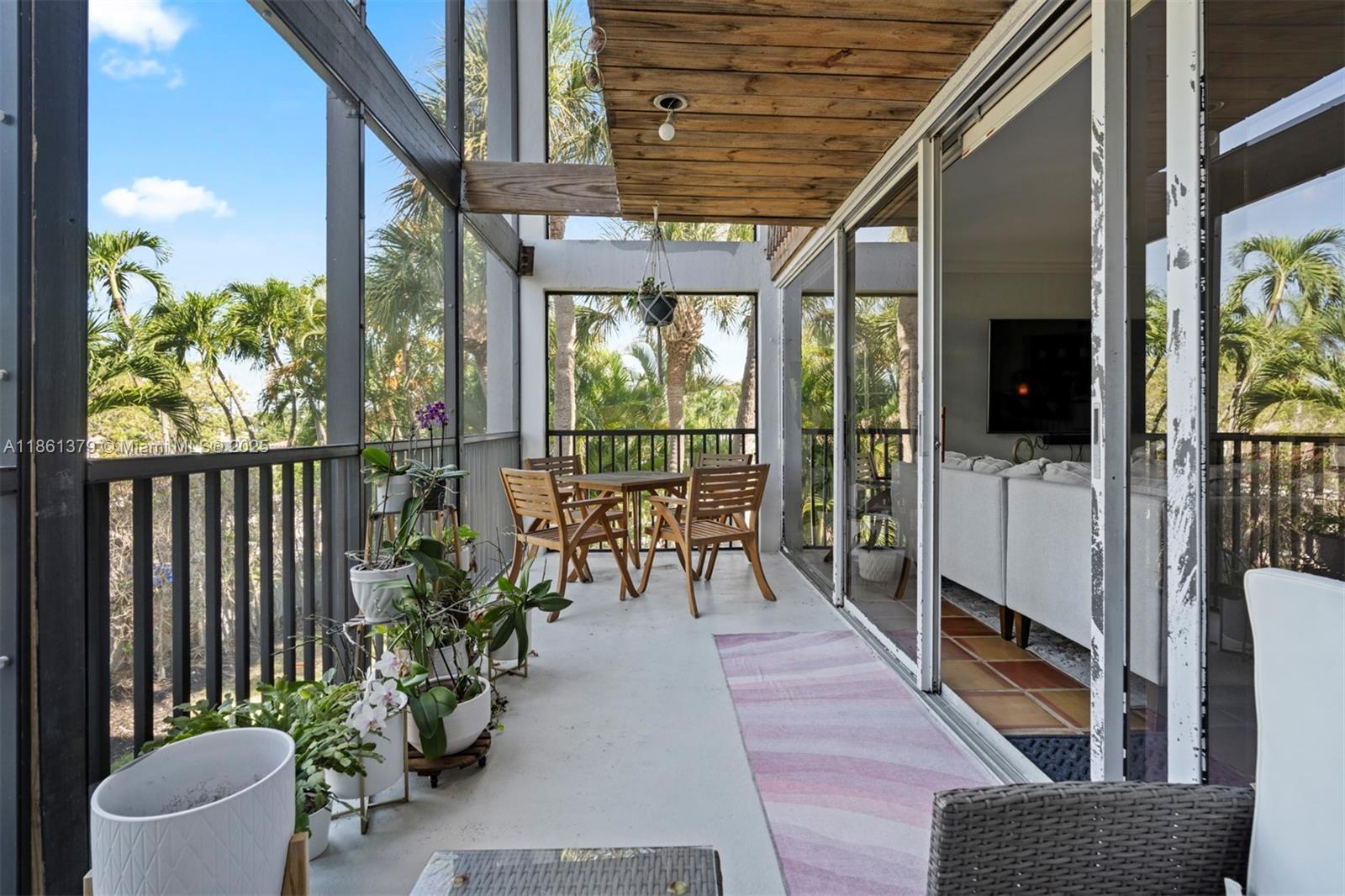 NOBEL POINT CONDO - Residential