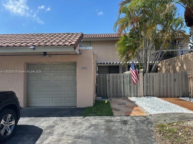 685 NE 206th Ter
