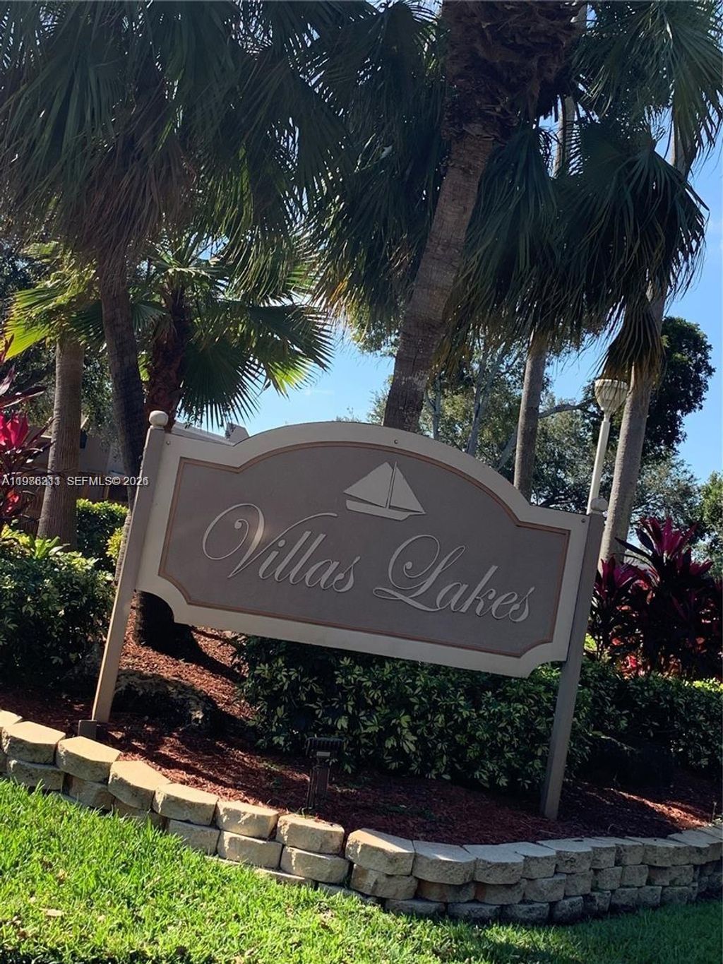 Photo of 1461 NW 113th Ave, Pembroke Pines, FL 33026 (MLS # A11986311)