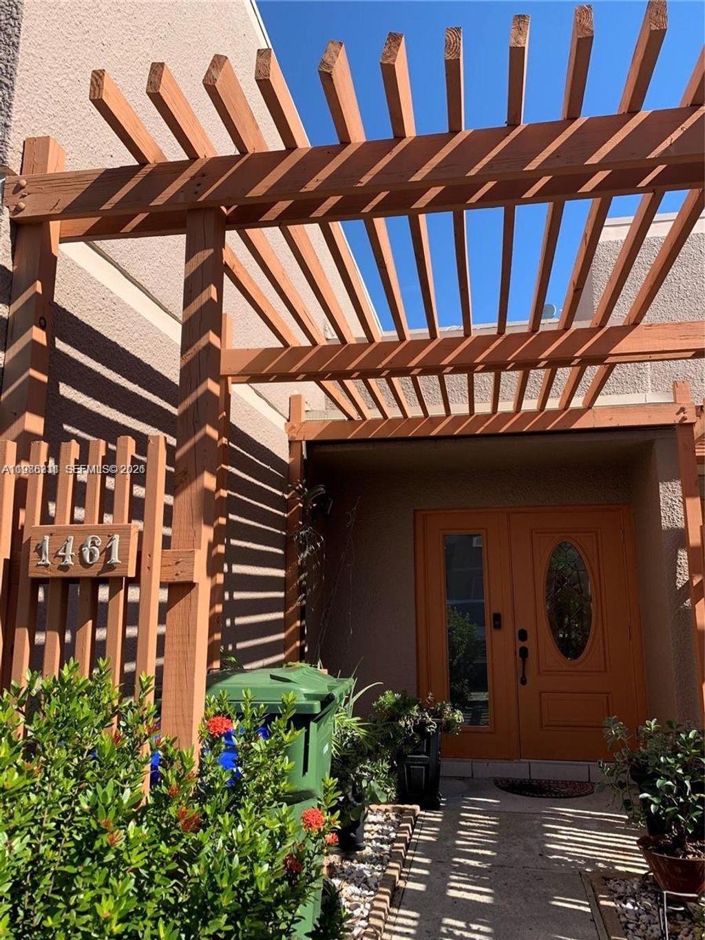 Photo of 1461 NW 113th Ave, Pembroke Pines, FL 33026 (MLS # A11986311)