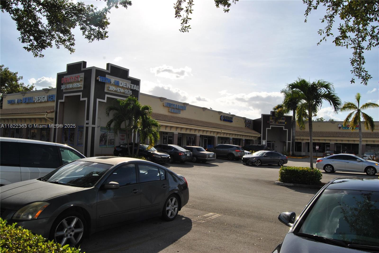 17560 NW 27 AV 125