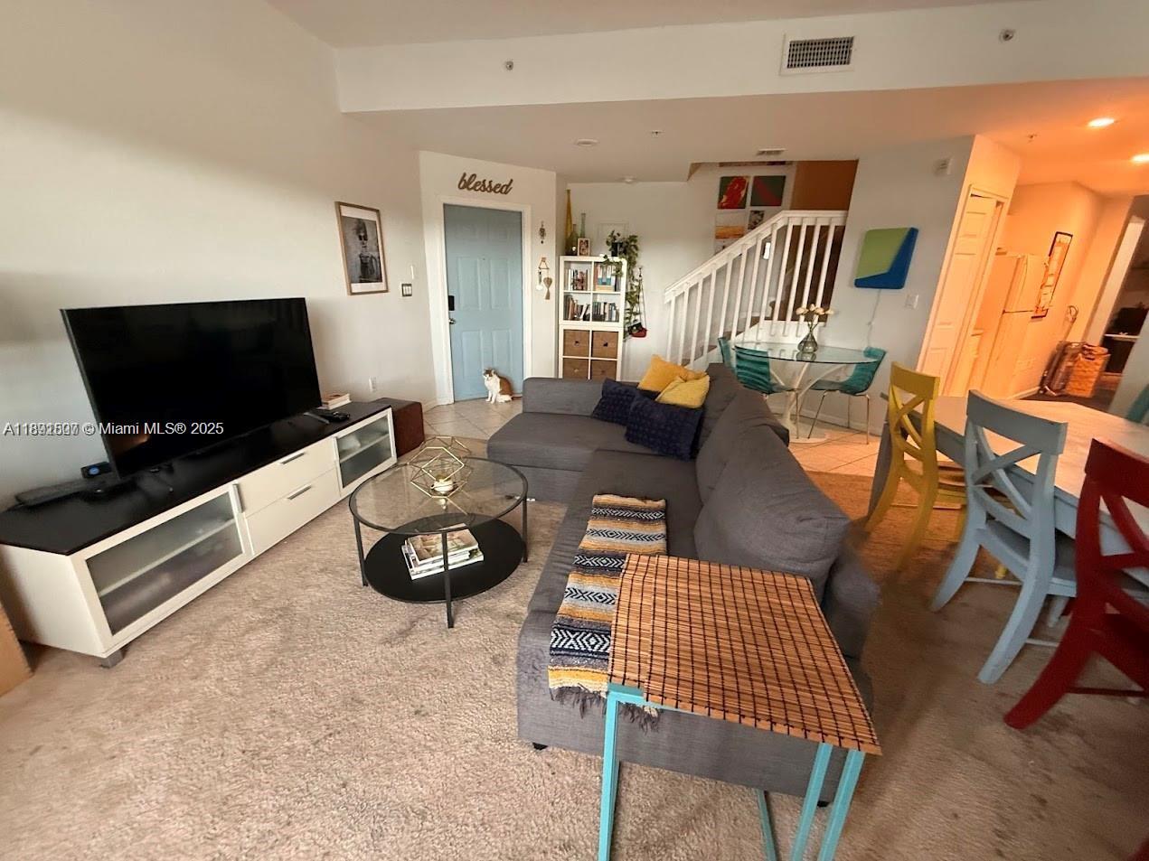 PROMENADE SHORES AT DORAL - Residential