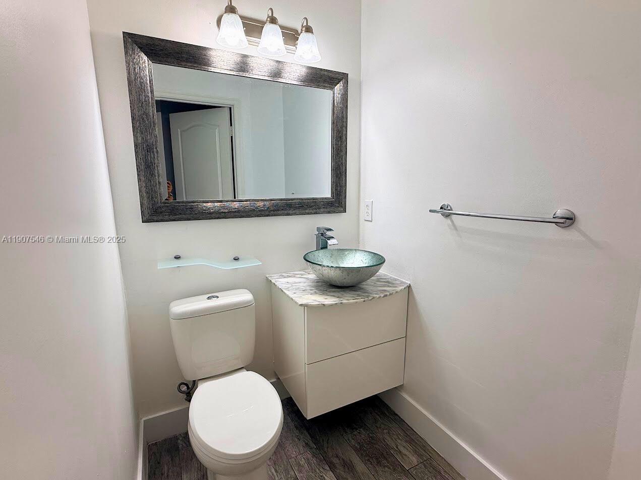 DORAL LANDINGS TOWNHOMES - Residential Lease