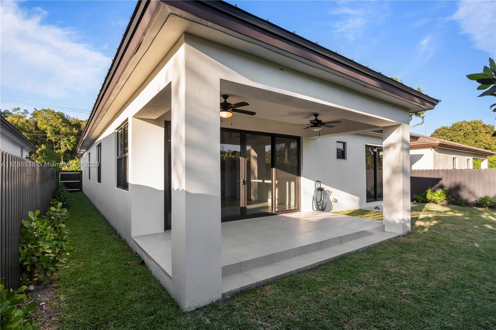 SILVER PINES - Residential