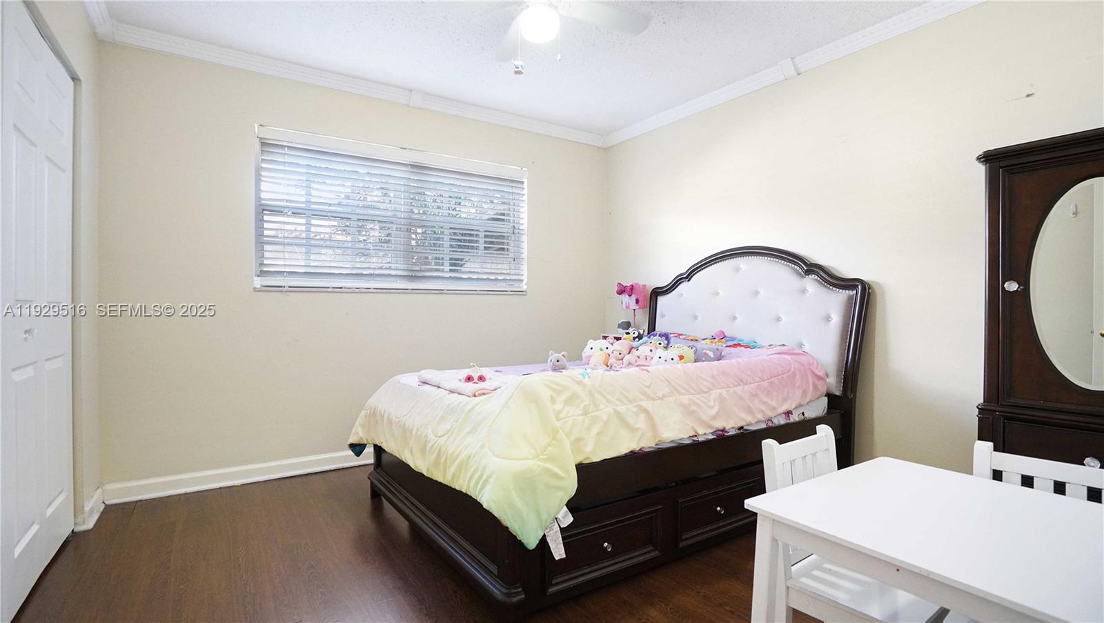 PASADENA LAKES SOUTH - Residential