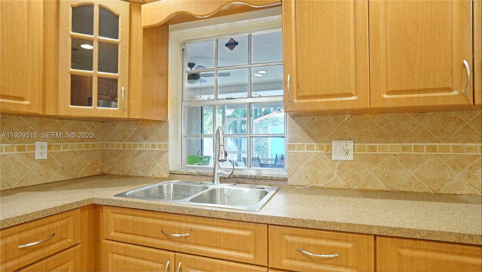 PASADENA LAKES SOUTH - Residential