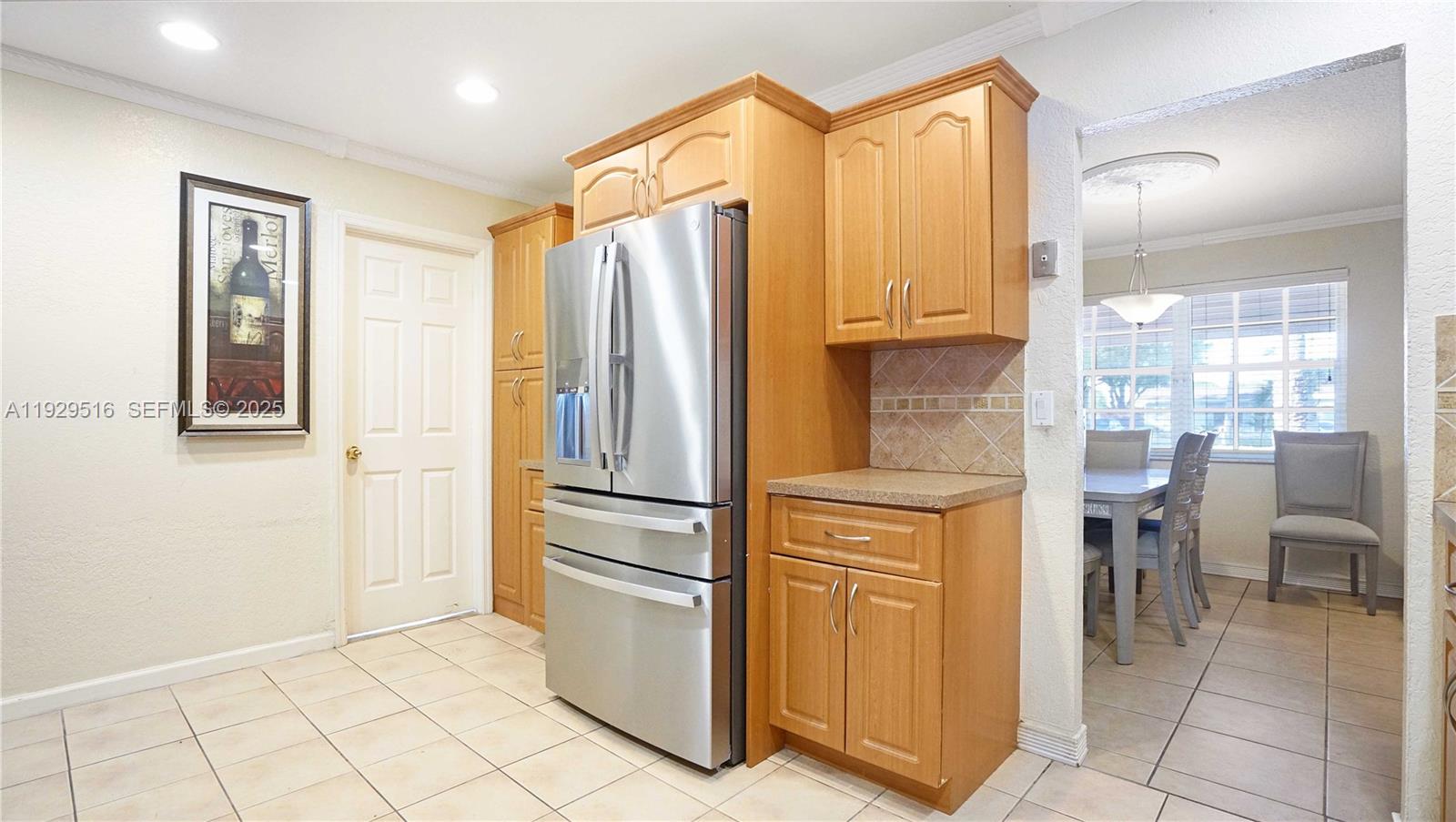 PASADENA LAKES SOUTH - Residential