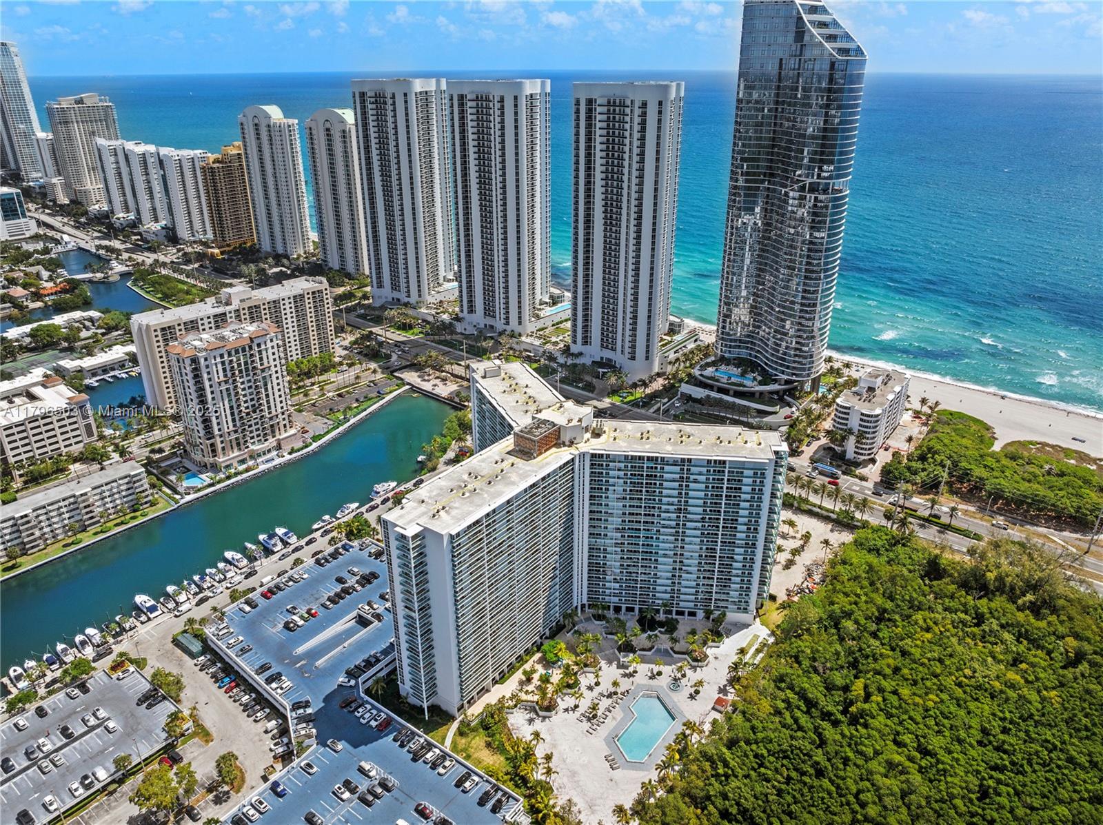 ARLEN HOUSE EAST CONDO - Residential