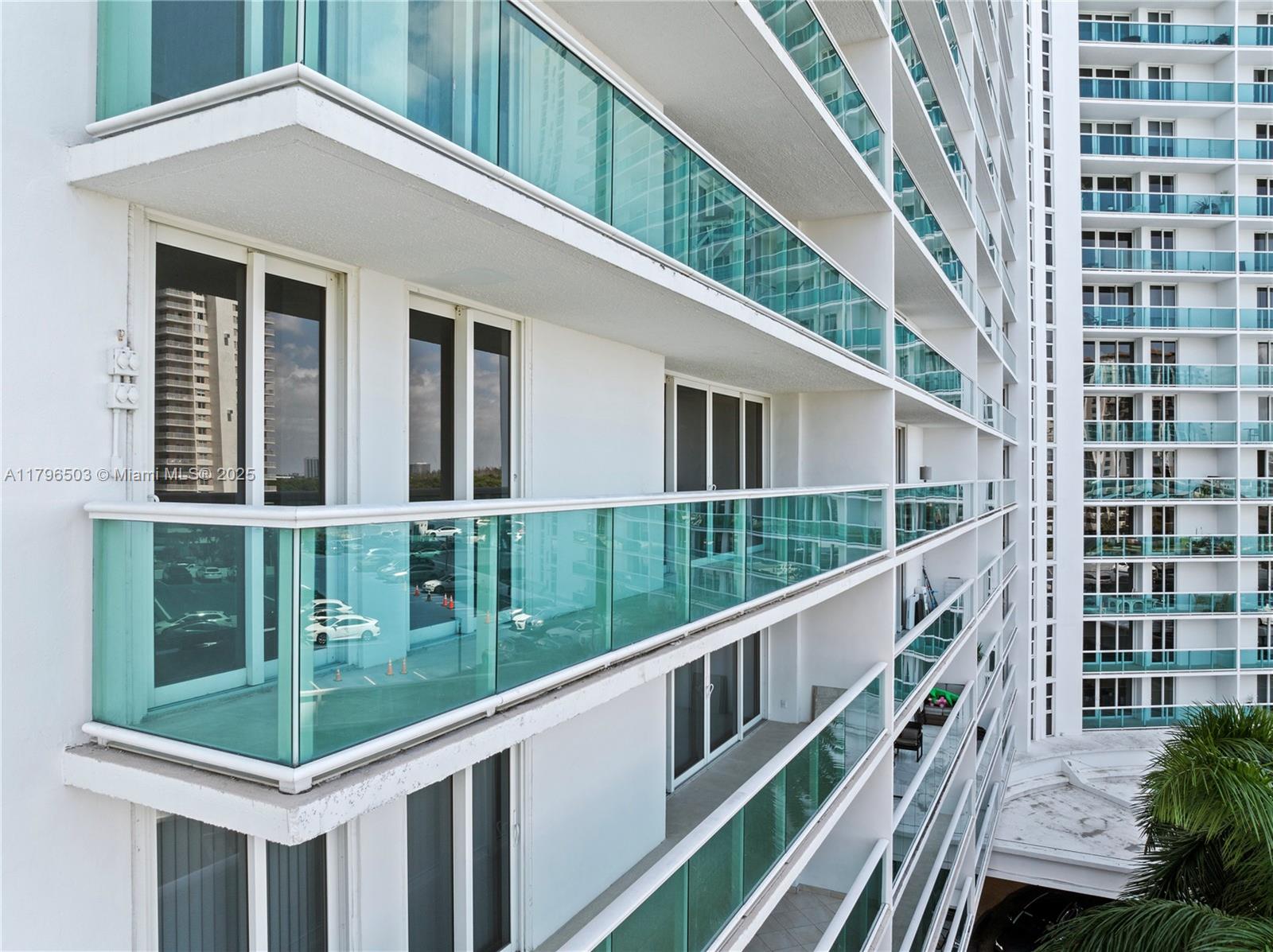 ARLEN HOUSE EAST CONDO - Residential