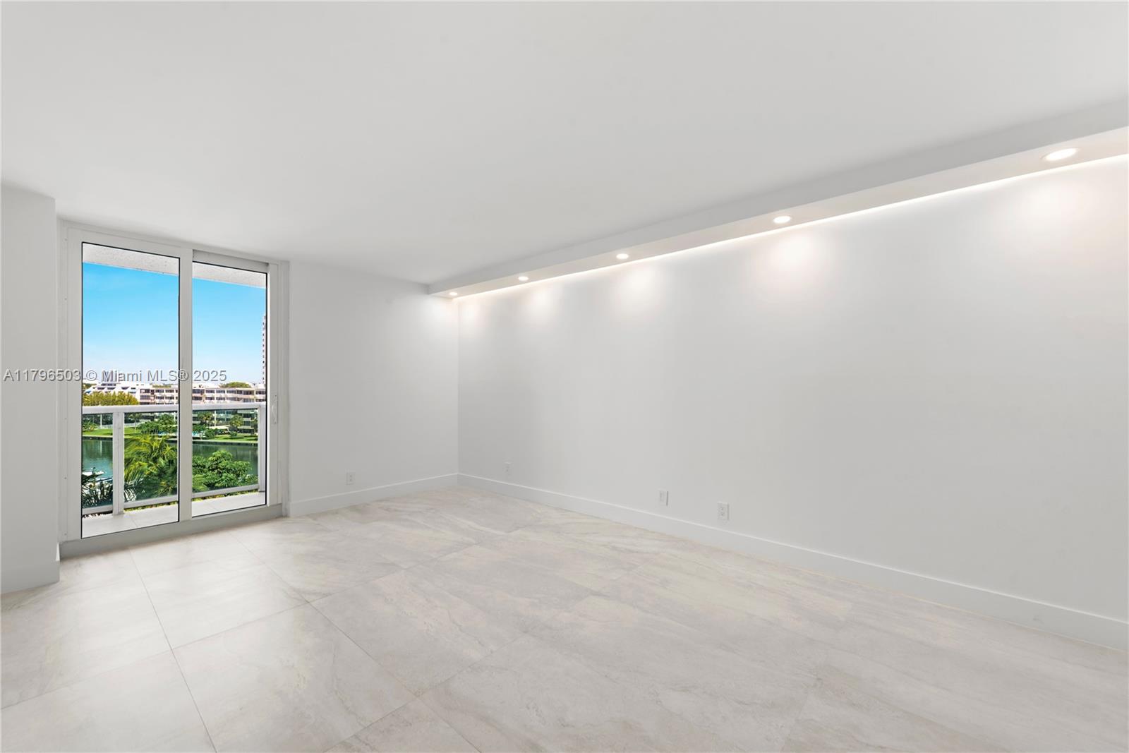 ARLEN HOUSE EAST CONDO - Residential