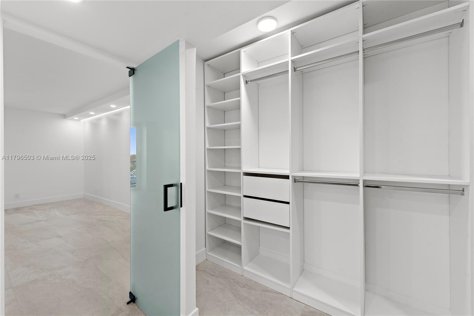 ARLEN HOUSE EAST CONDO - Residential