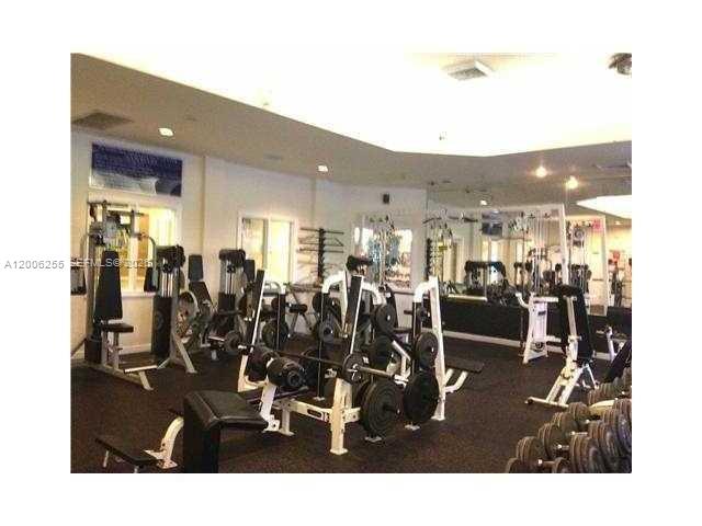 PEMBROKE ISLES 1 - Residential Lease