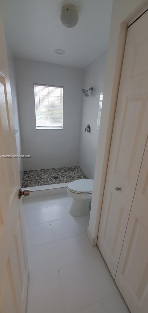 PEMBROKE ISLES 1 - Residential Lease