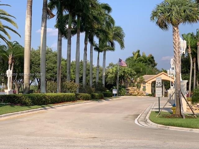 PEMBROKE ISLES 1 - Residential Lease