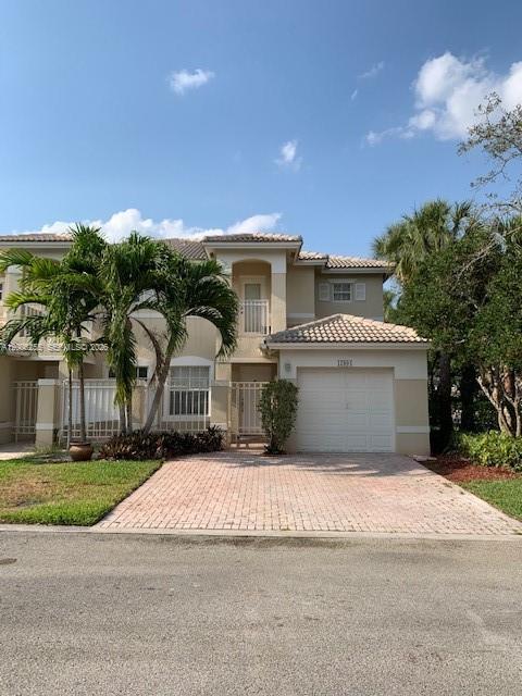 PEMBROKE ISLES 1 - Residential Lease