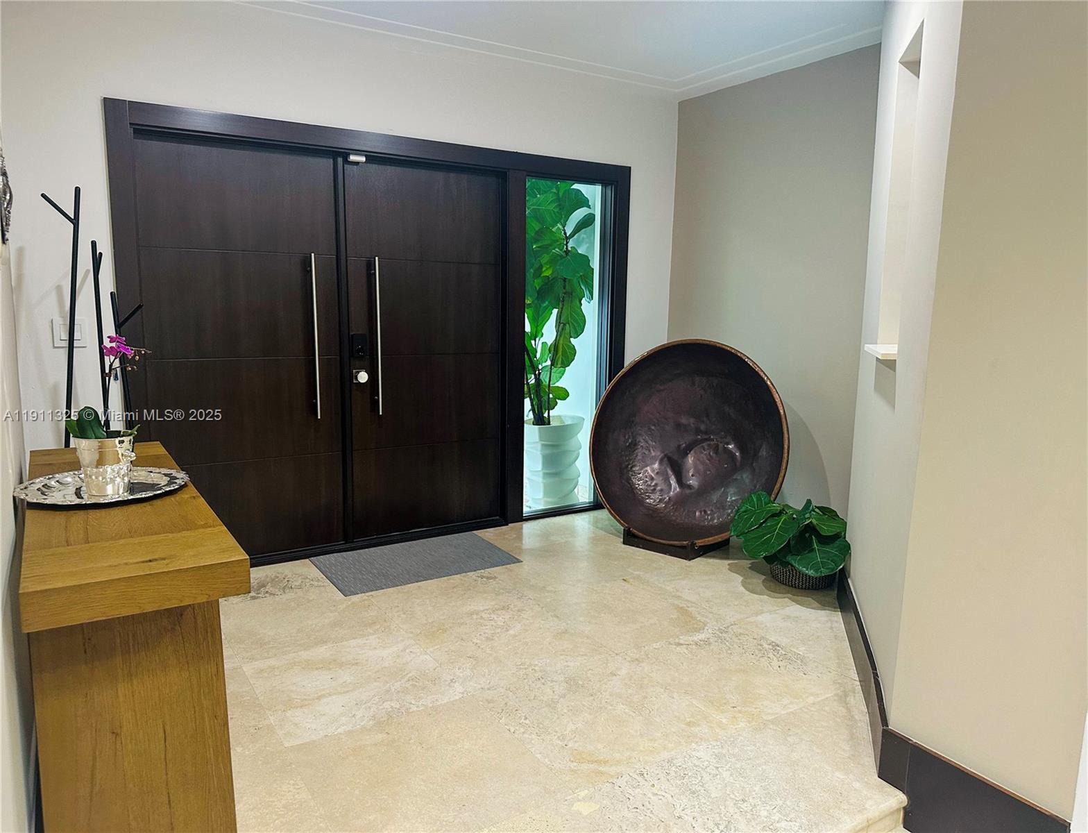 BAY HEIGHTS - Residential Lease