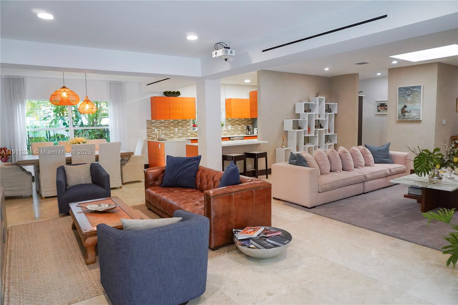 BAY HEIGHTS - Residential Lease