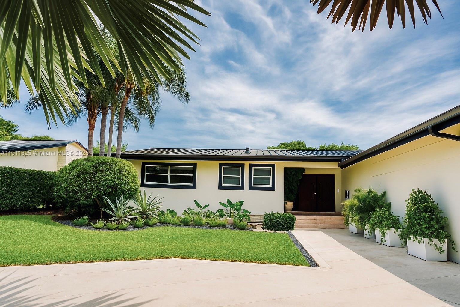 BAY HEIGHTS - Residential Lease