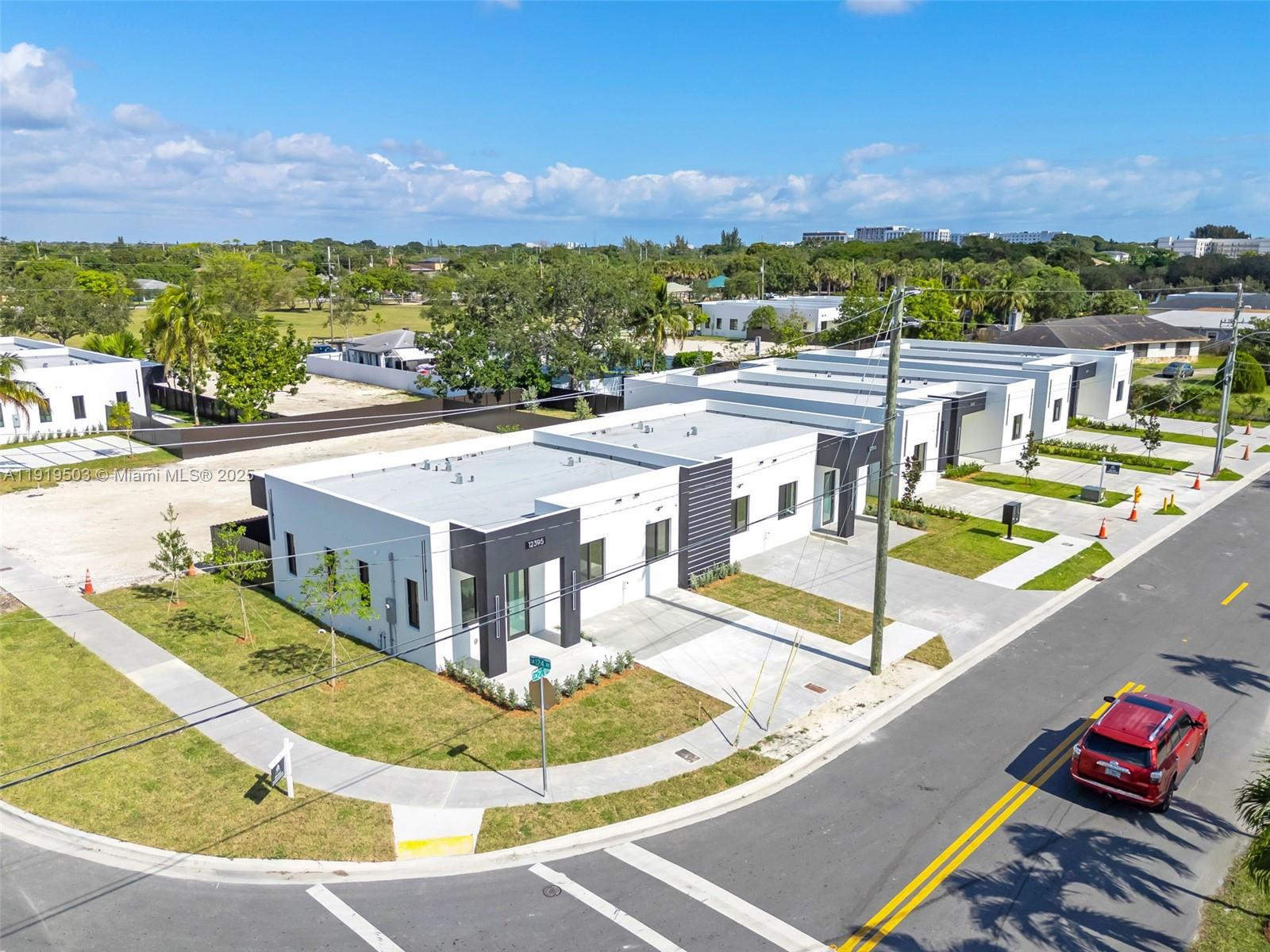 OAK SHIRE HOMES - Residential