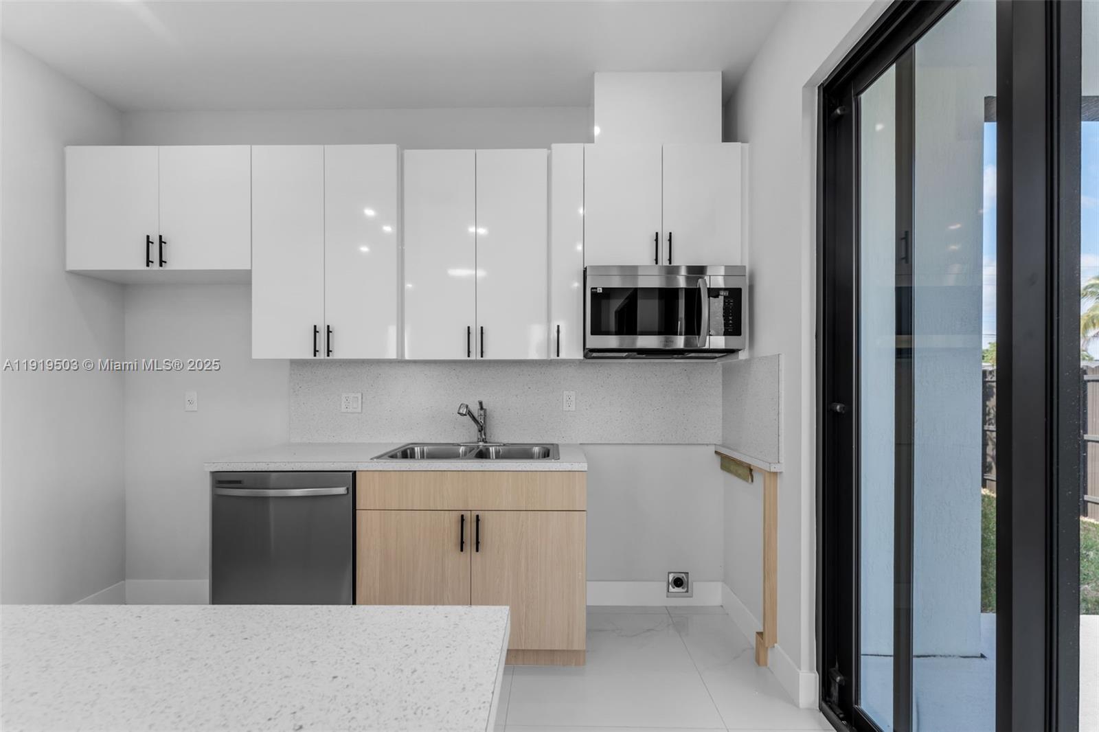 OAK SHIRE HOMES - Residential