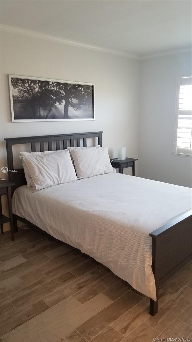 MIDDLE RIVER VILLAS CONDO - Residential Lease