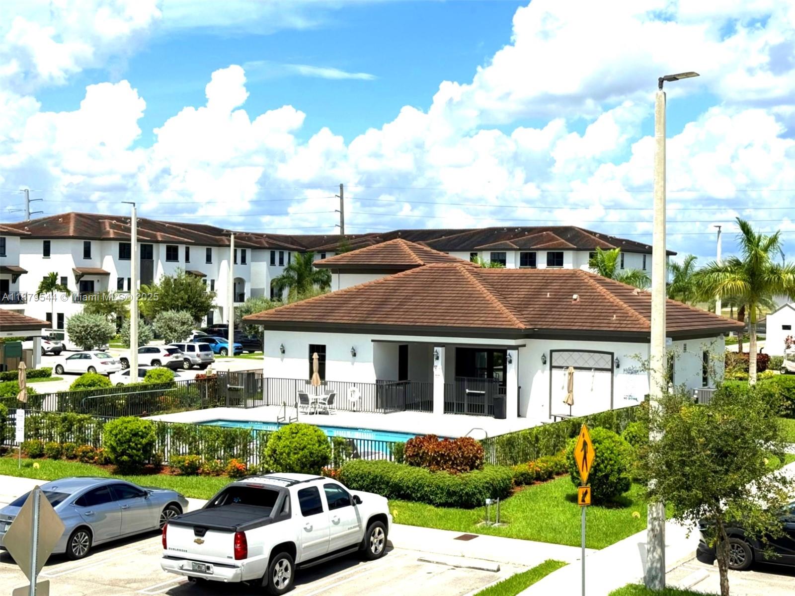 CENTURY PARK SOUTH - Residential Lease