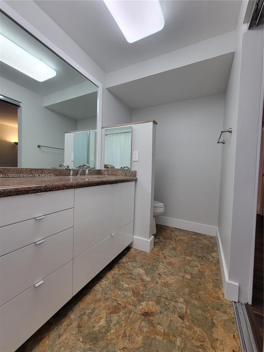 ISLE OF SANDALFOOT CONDO - Residential Lease