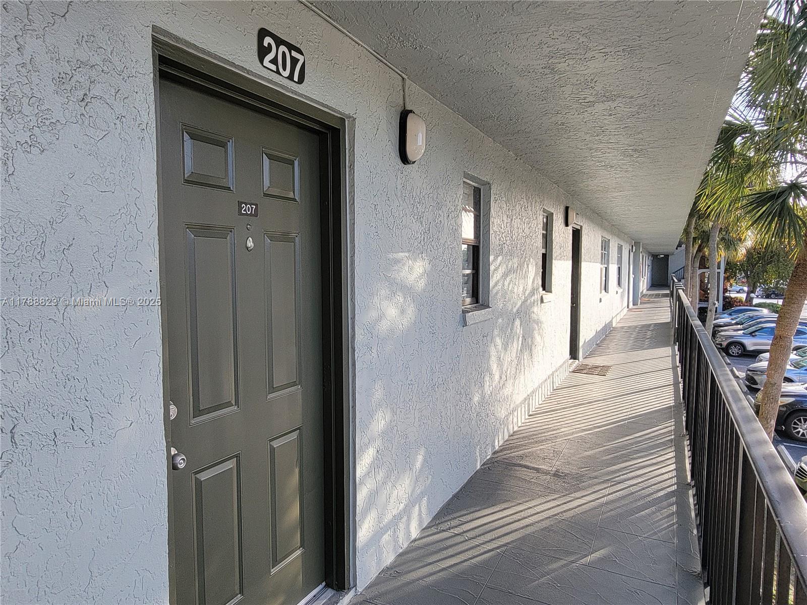 ISLE OF SANDALFOOT CONDO - Residential Lease