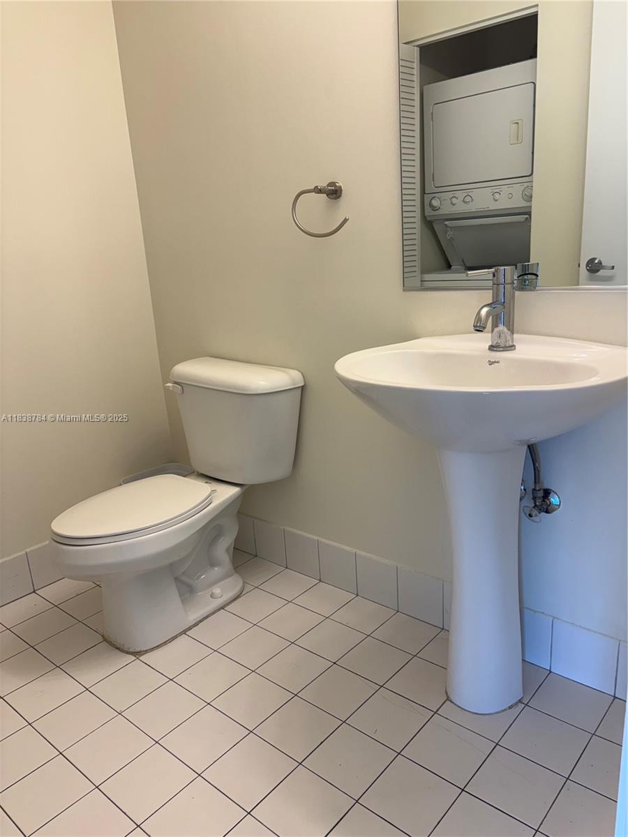 888 Biscayne Blvd 1907