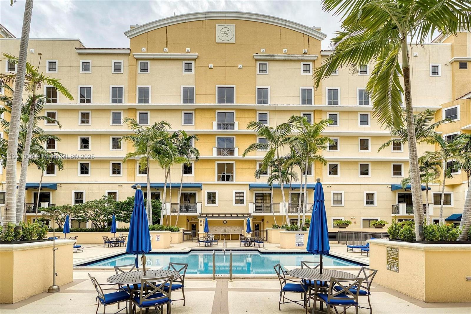 COLONNADE AT DADELAND SE - Residential